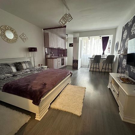Etoile Studio Brasov Bagian luar foto
