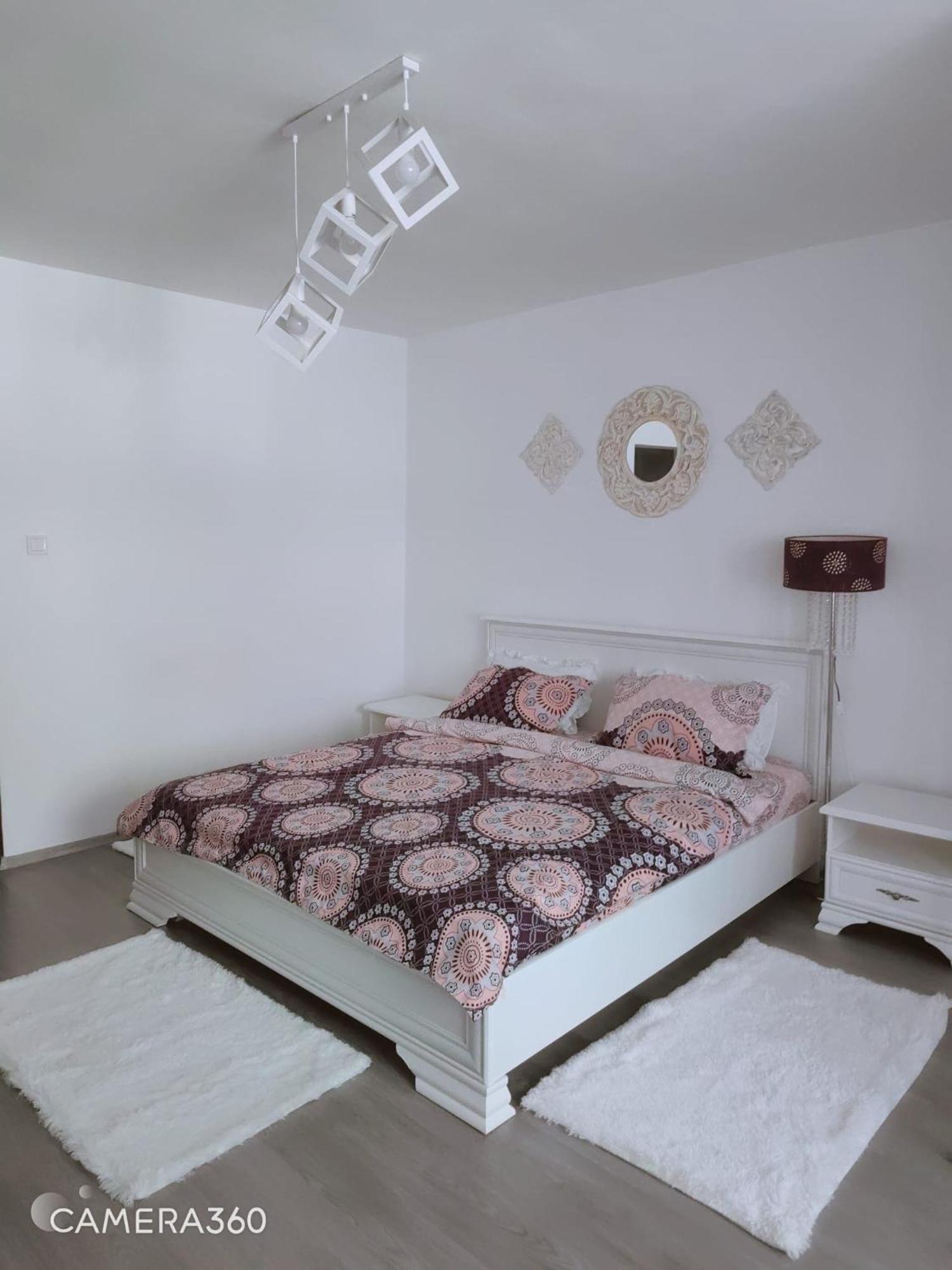 Etoile Studio Brasov Bagian luar foto